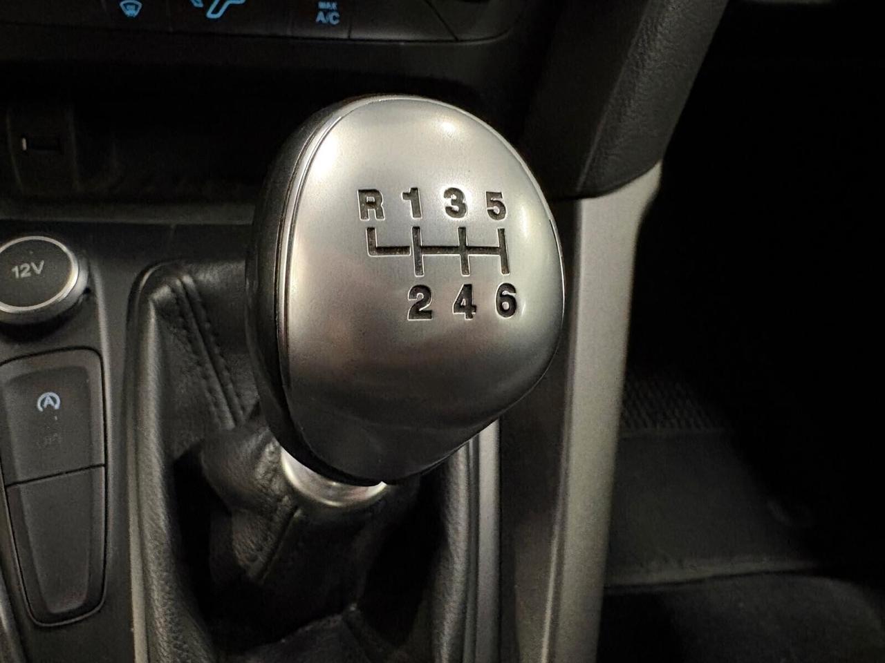 Ford Focus ST LINE 1.0 EcoBoost 125 CV 5 p.