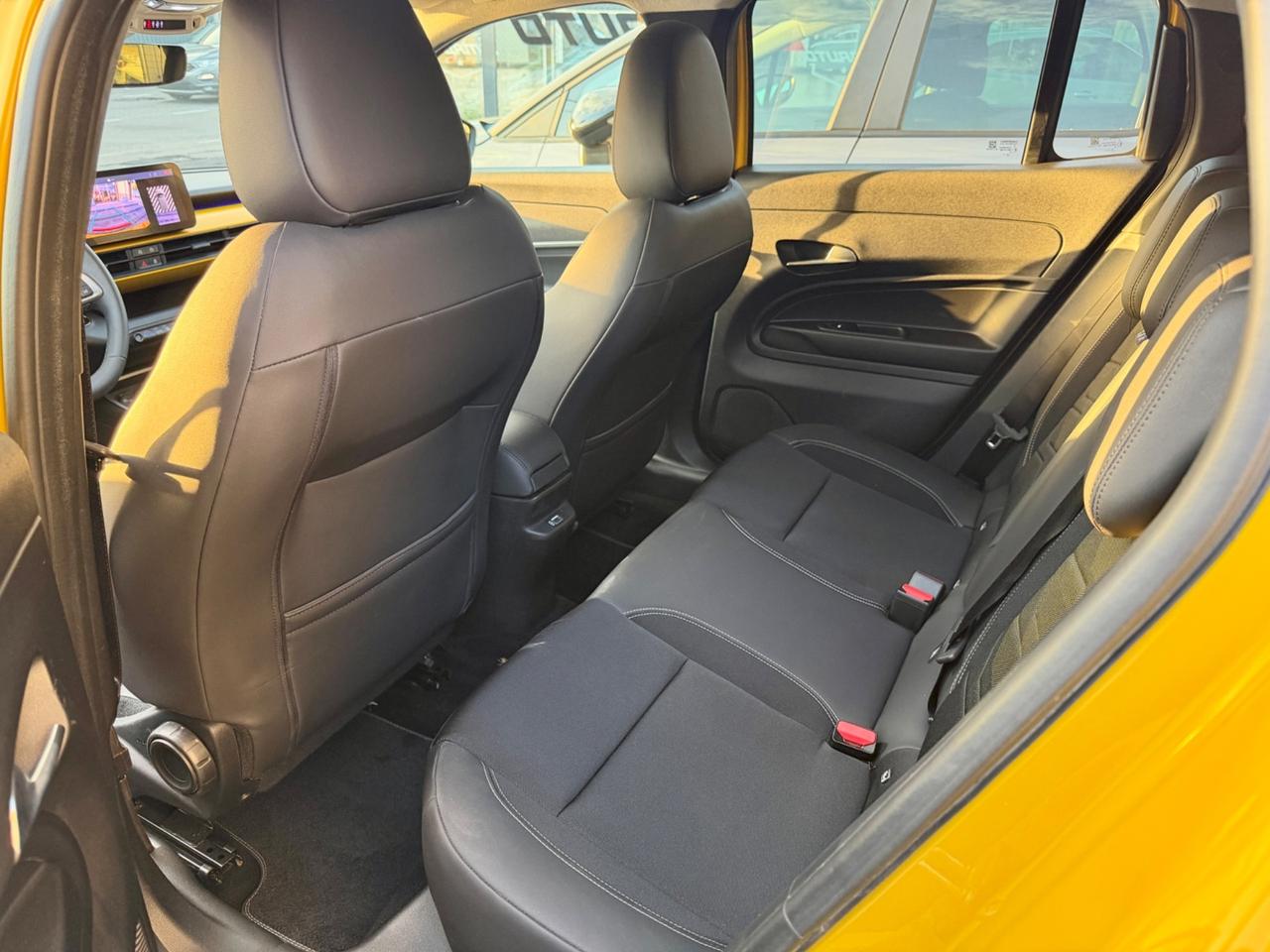 Jeep Avenger 1.2 Turbo 100 CV Summit