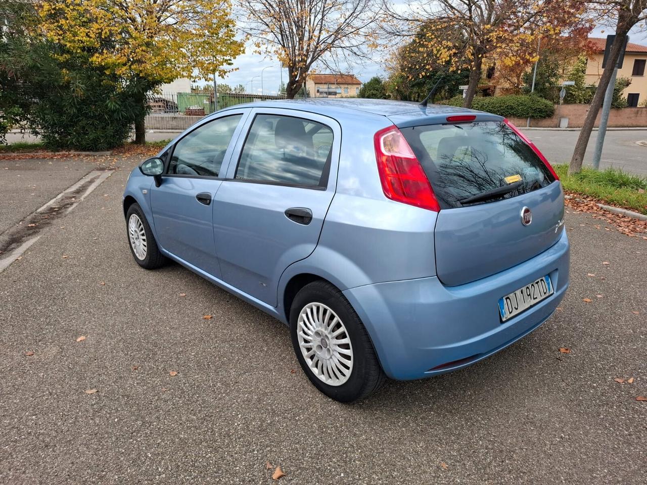 Fiat Grande Punto 1.2 5 porte SOLAMENTE 129.000 KM