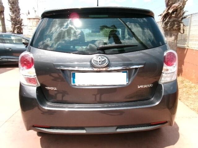 Toyota Verso 1.6 D-4D Style