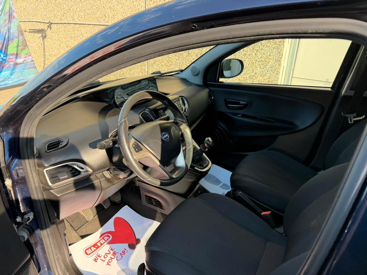 Lancia Ypsilon 1.2 69 CV 5 porte GPL Ecochic Gold