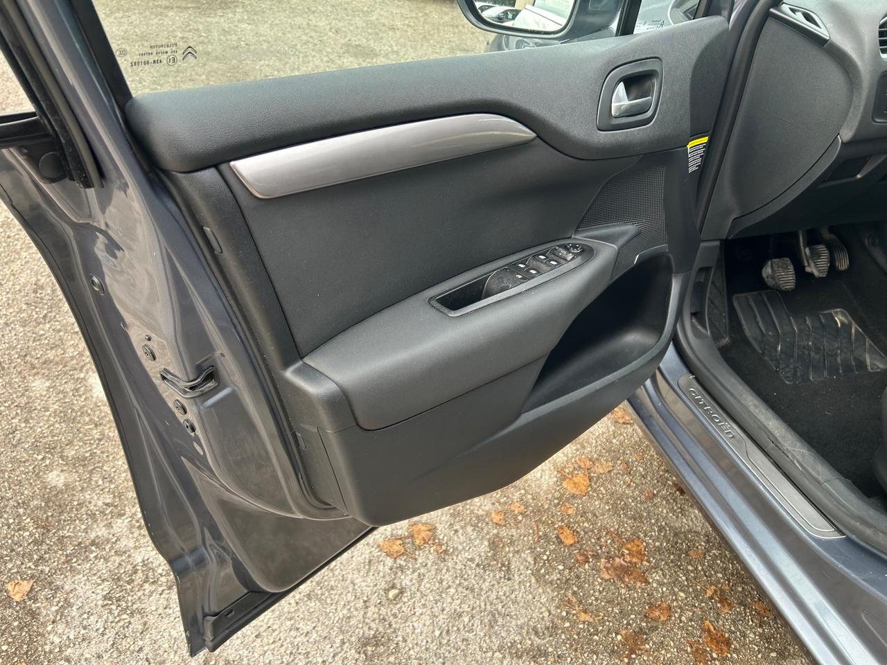 Citroen C4 1.6 e-HDi 110 airdream Exclusive Euro5