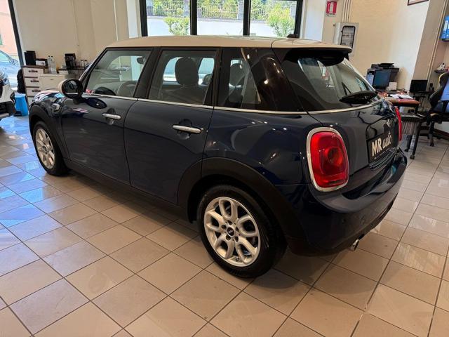 MINI Cooper D 1.5 Cooper D Boost 5 porte BI-Color