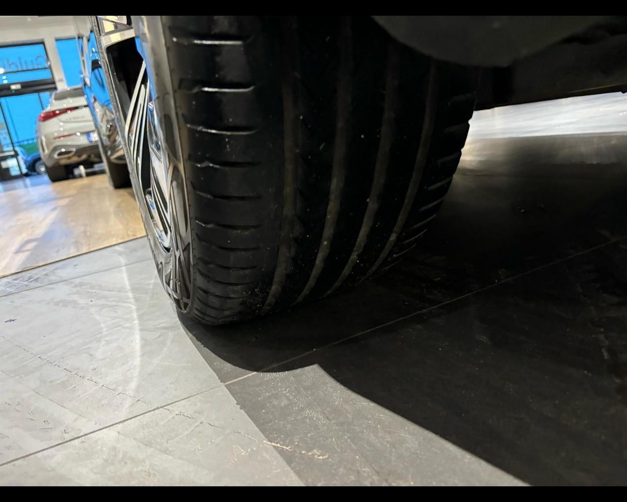 Mercedes-Benz Classe E- W214 Berlina - E 220 d Advanced auto