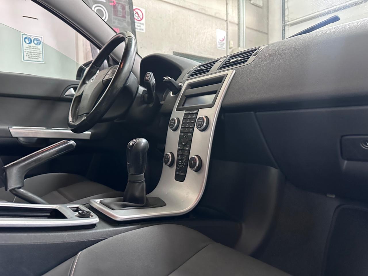 Volvo V50 D2 POLAR