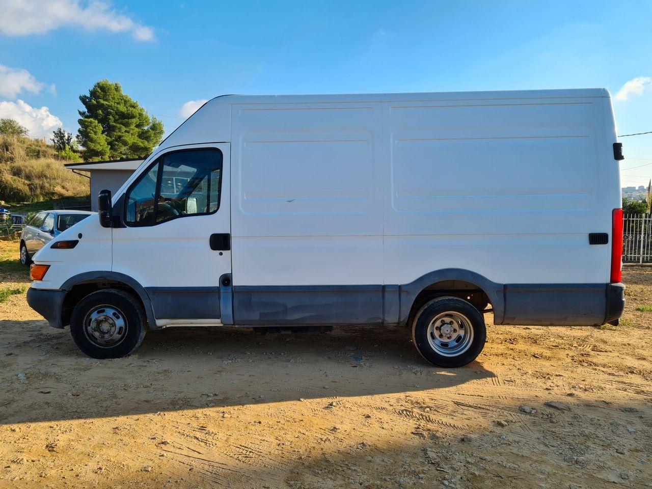 Iveco Daily Iveco Daily 35C11 GEMELLATO 2.8 TD - 106 cv