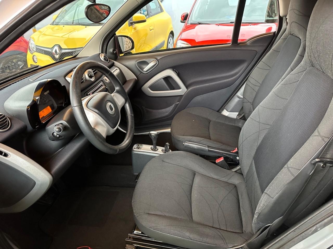 Smart ForTwo 1000 52 kW MHD cabrio passion