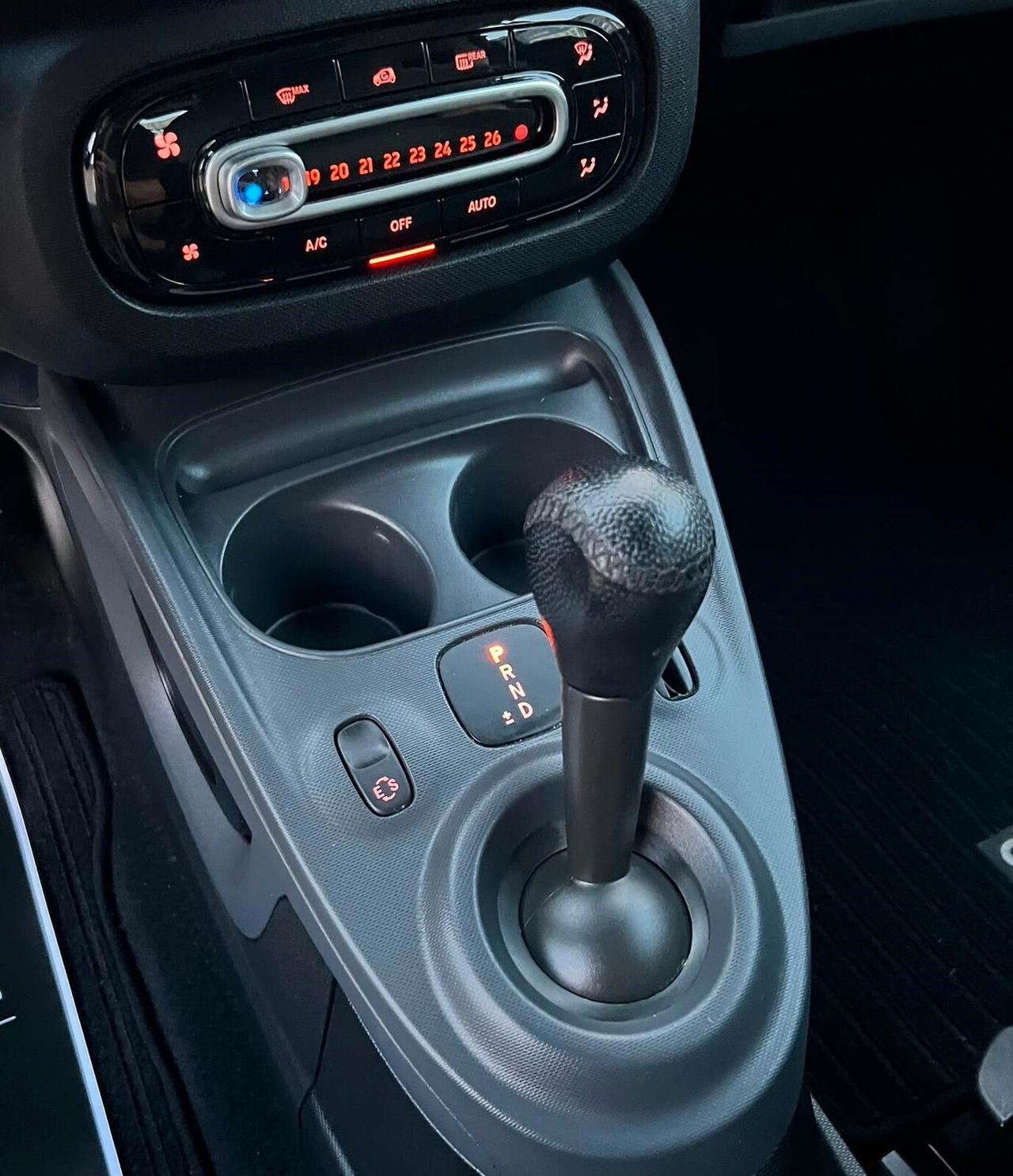 Smart ForTwo PRIME 1.0 71CV AUTO NAVI LED TETTO