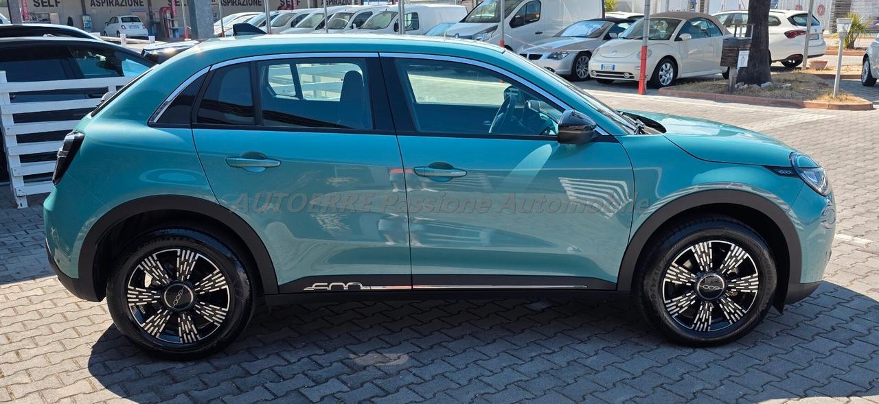 Fiat 600 Hybrid 145 CV DCT MHEV La Prima