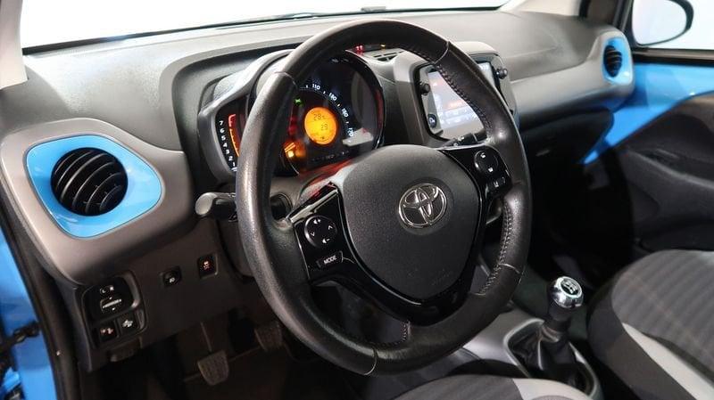 Toyota Aygo Aygo 5p 1.0 x-play 72cv