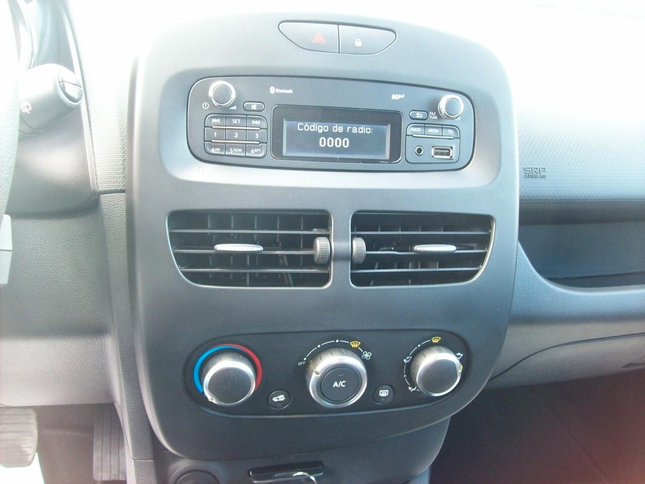 RENAULT CLIO 1.2 CV.75 5P LIFE "2015"