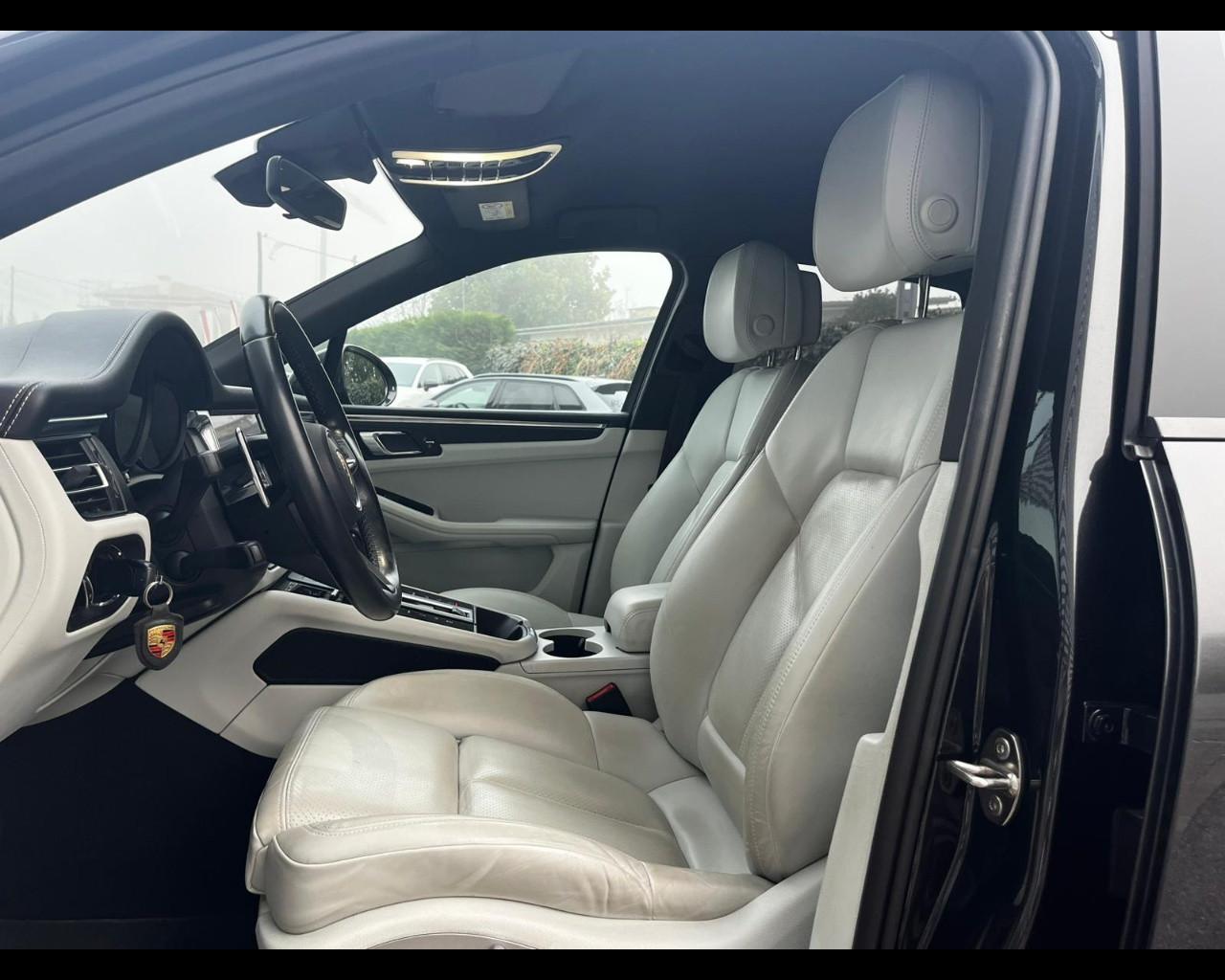 PORSCHE PORSCHE MACAN 2.0 PDK