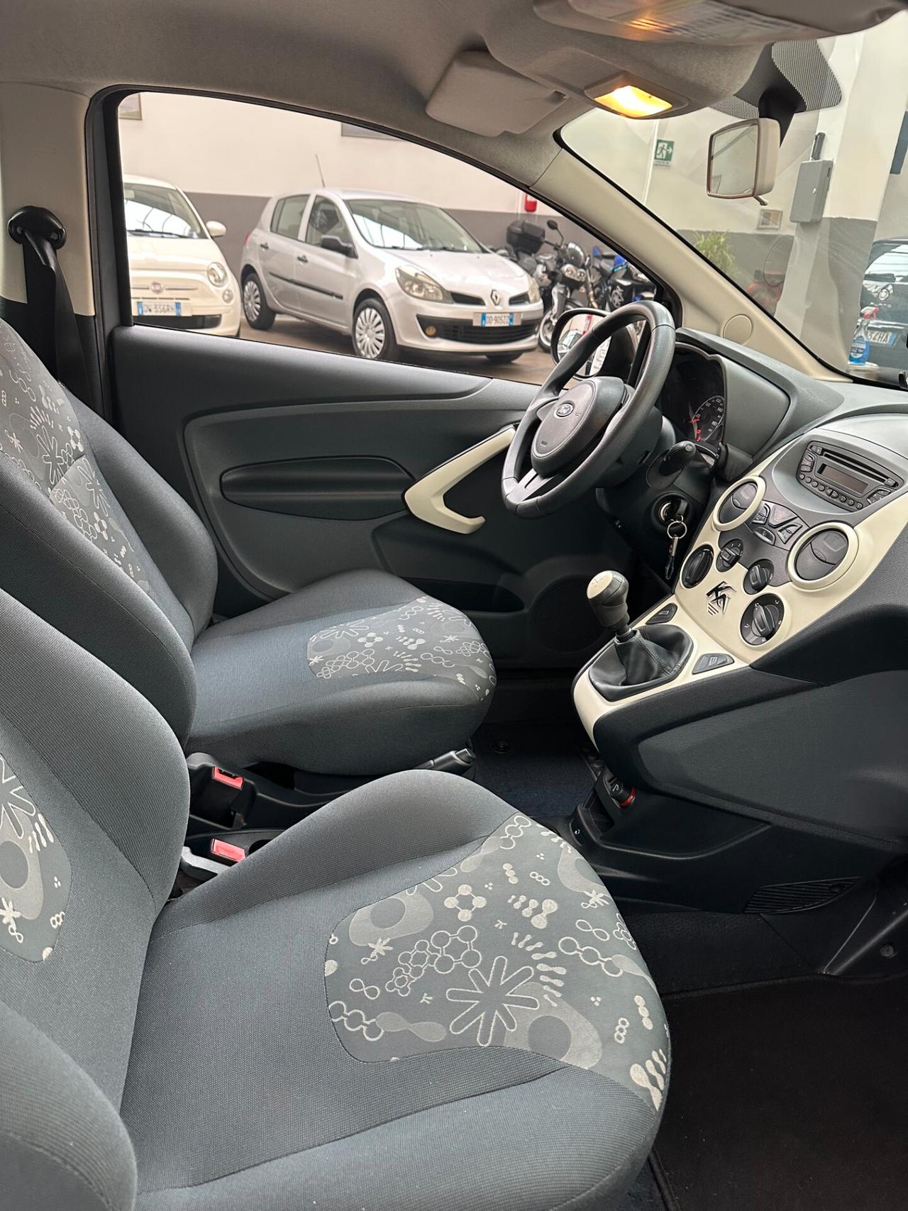 Ford Ka 1.2 Benz, Euro 6B, Pari al nuovo, uni propri