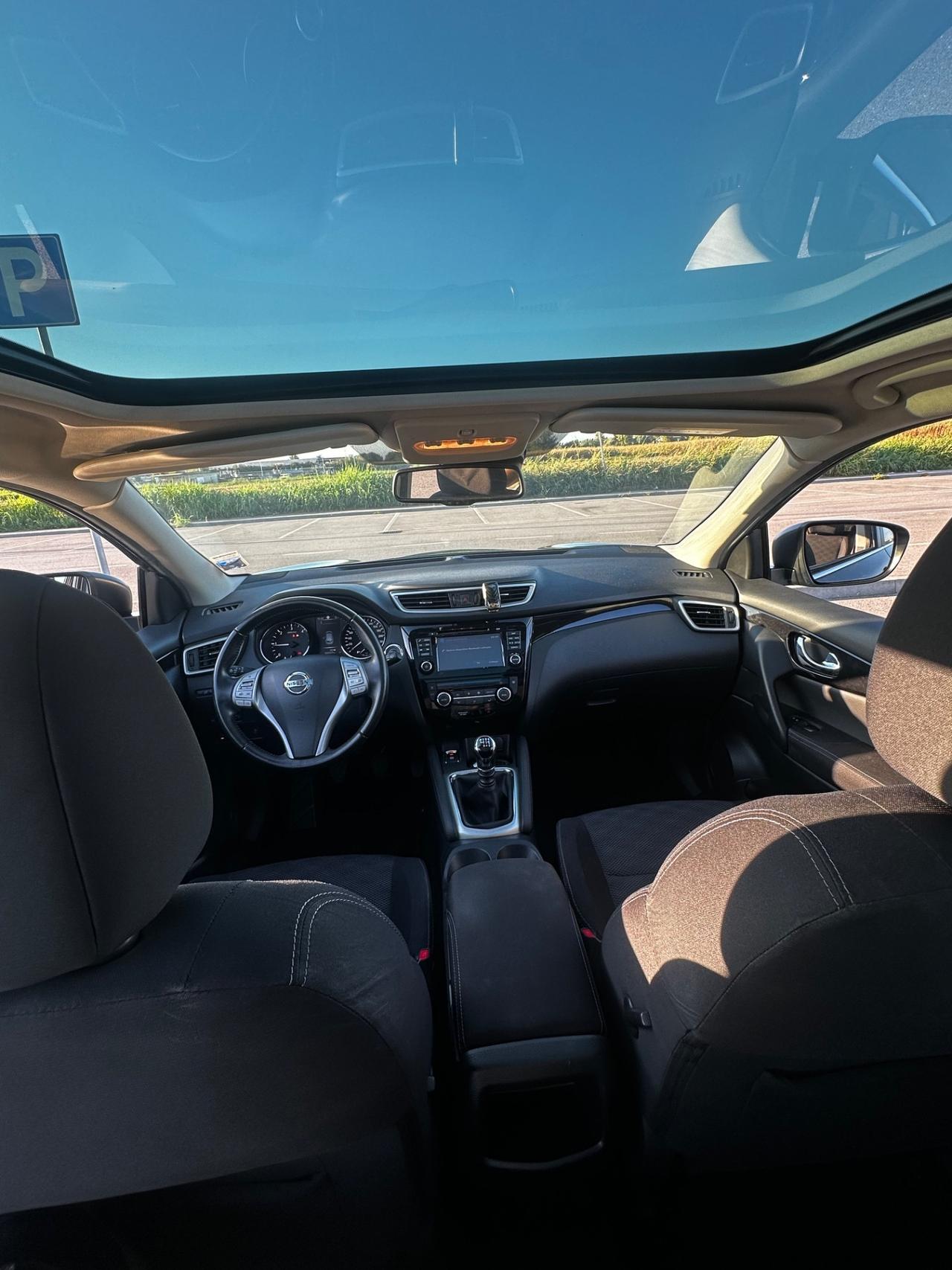 Nissan Qashqai 1.5 dCi Tekna
