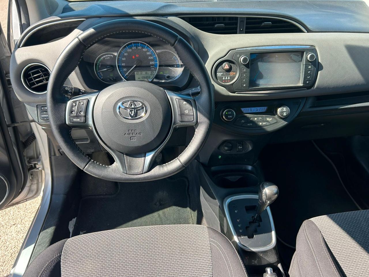 Toyota Yaris ACTIVE