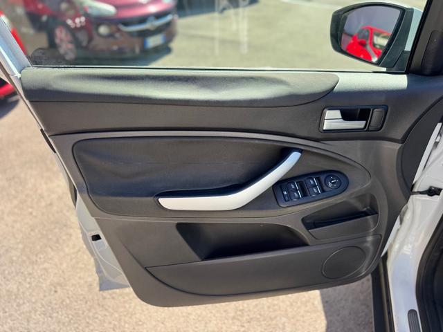 FORD Kuga 2.0 TDCi 140 CV 2WD Titanium DPF