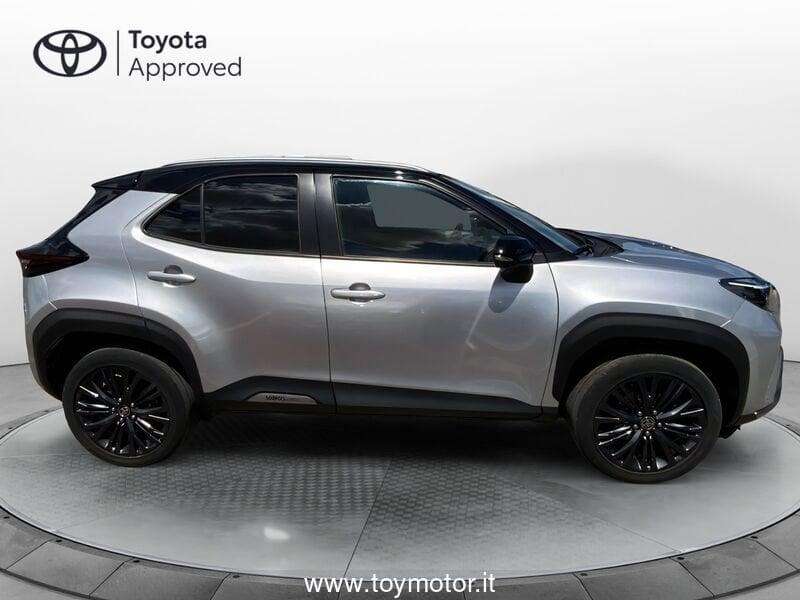 Toyota Yaris Cross 1.5 Hybrid 5p. E-CVT AWD-i Adventure
