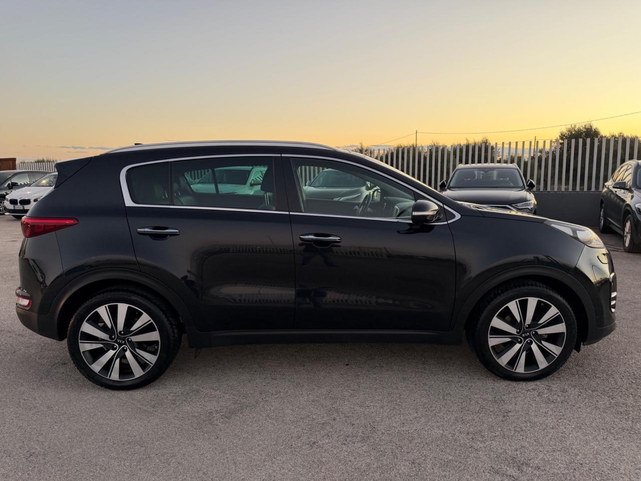 KIA SPORTAGE 1.7 CRDI 2WD STRAFULL LED TETTO MY16