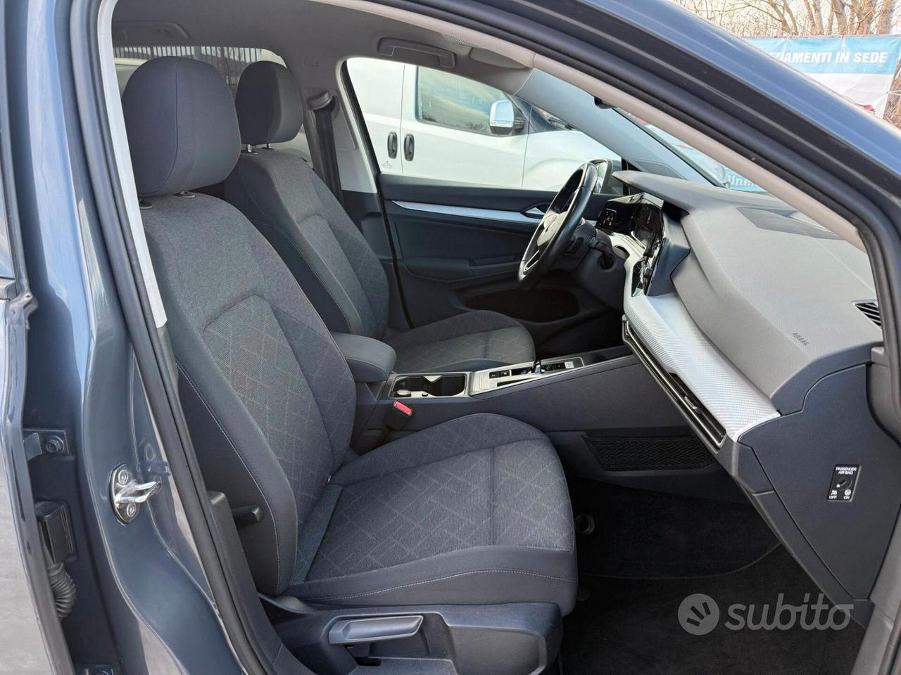 Volkswagen Golf 2.0 TDI 116cv -DSG- LIFE