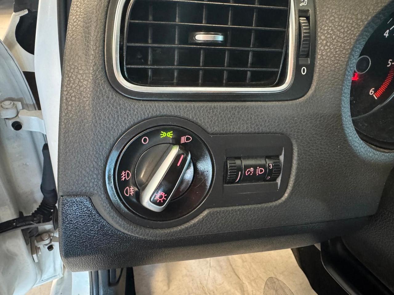 Volkswagen Polo 1.2 TDI 75CV 5P COMFORTLINE 2010