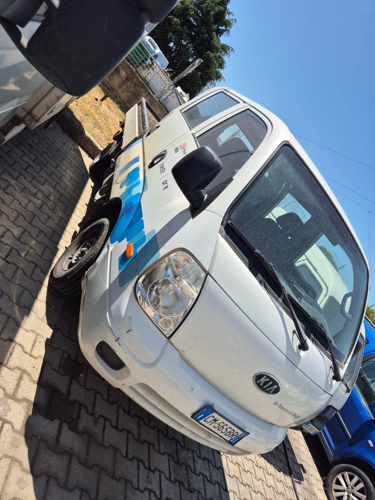 Kia K2500 2.5 TDI Autocarro