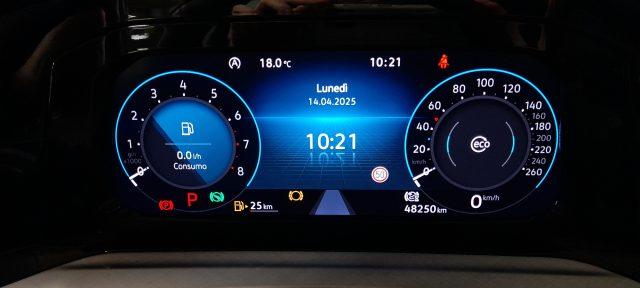 VOLKSWAGEN Golf 1.0 eTSI EVO DSG Life MHEV
