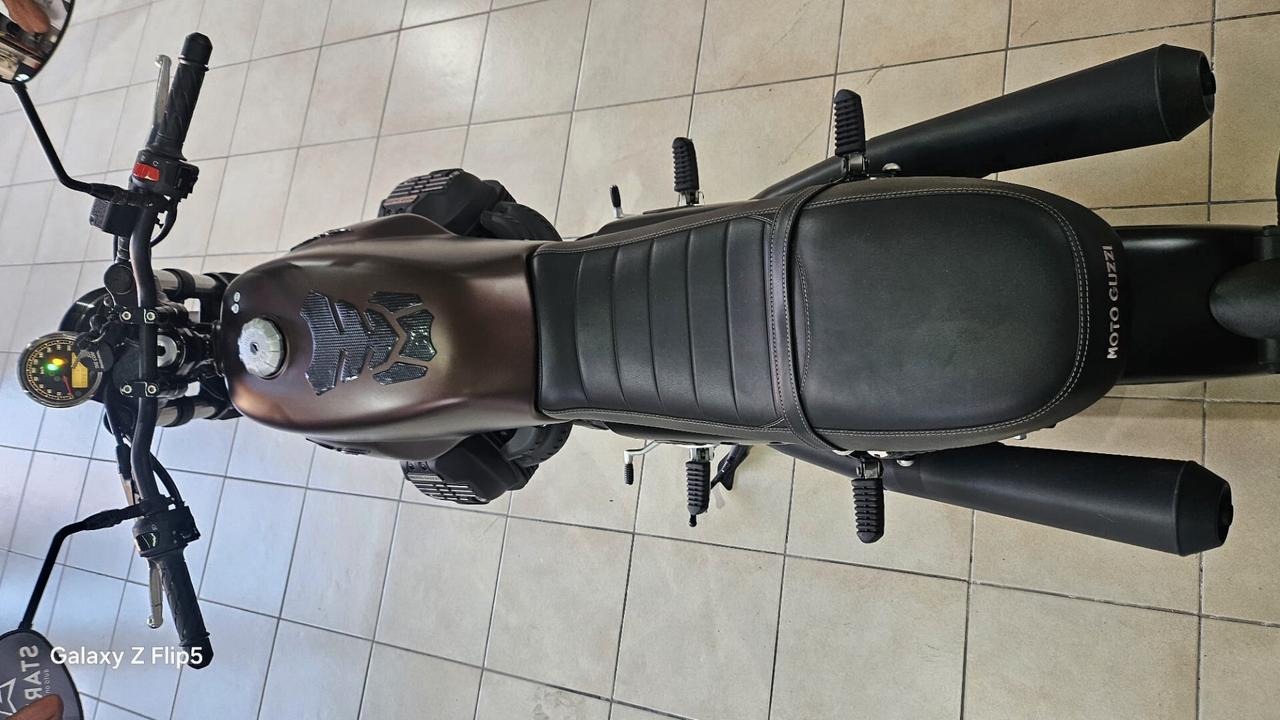 Moto Guzzi V7 III TONE