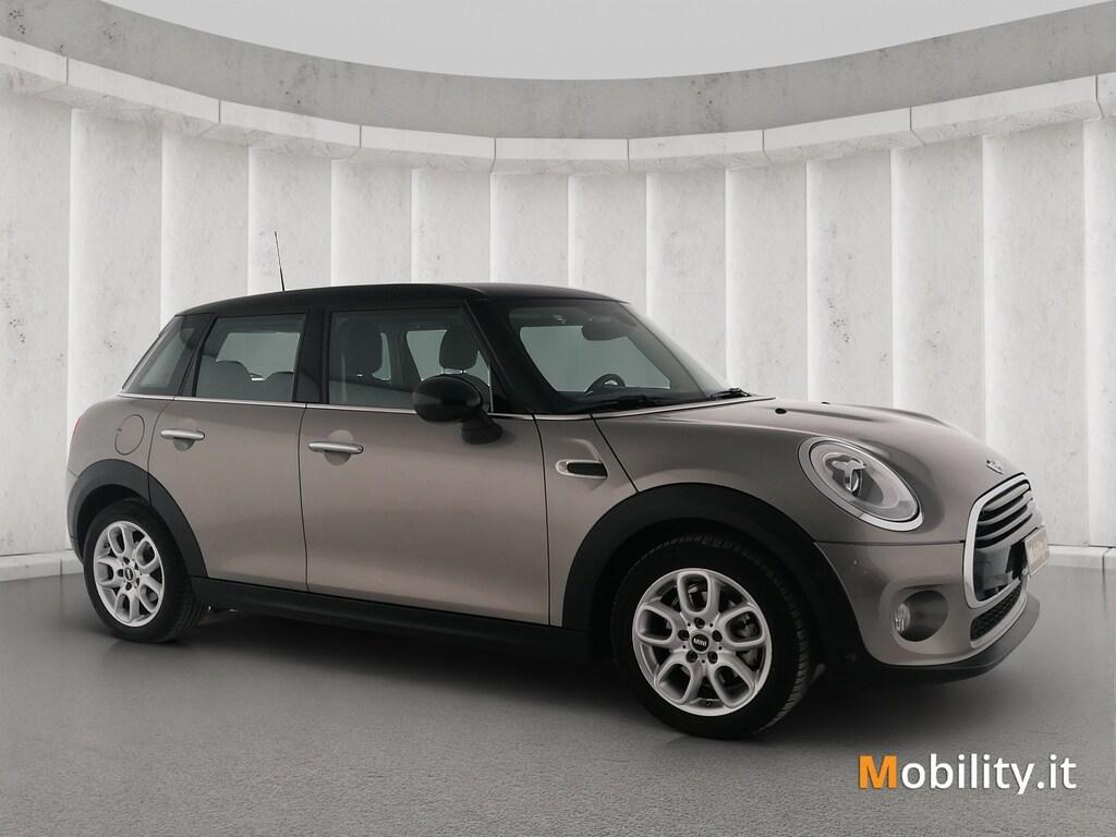 Mini Cooper 1.5 Cooper Boost Auto