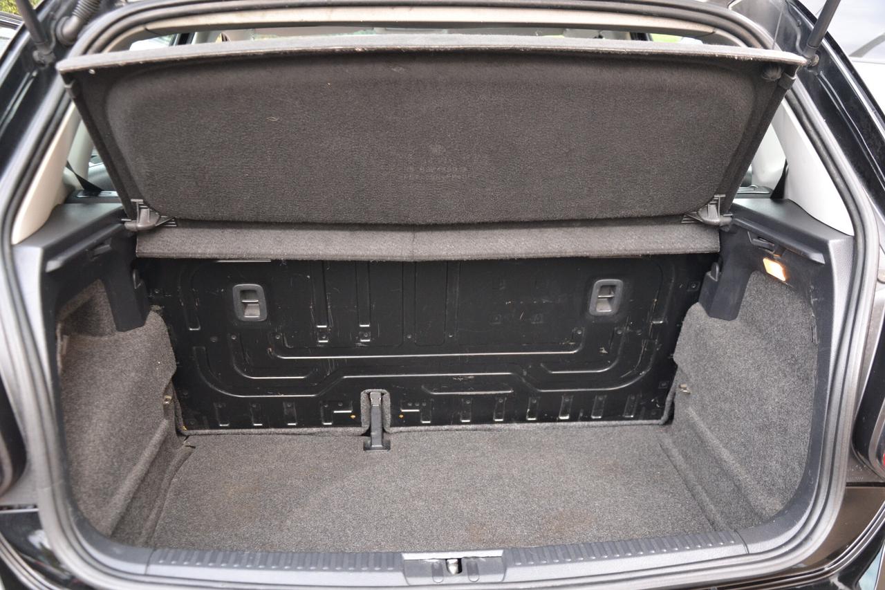 Volkswagen Polo 1.2 60CV **PREZZO VERO**GARANZIA 12M**UNIPRO'**