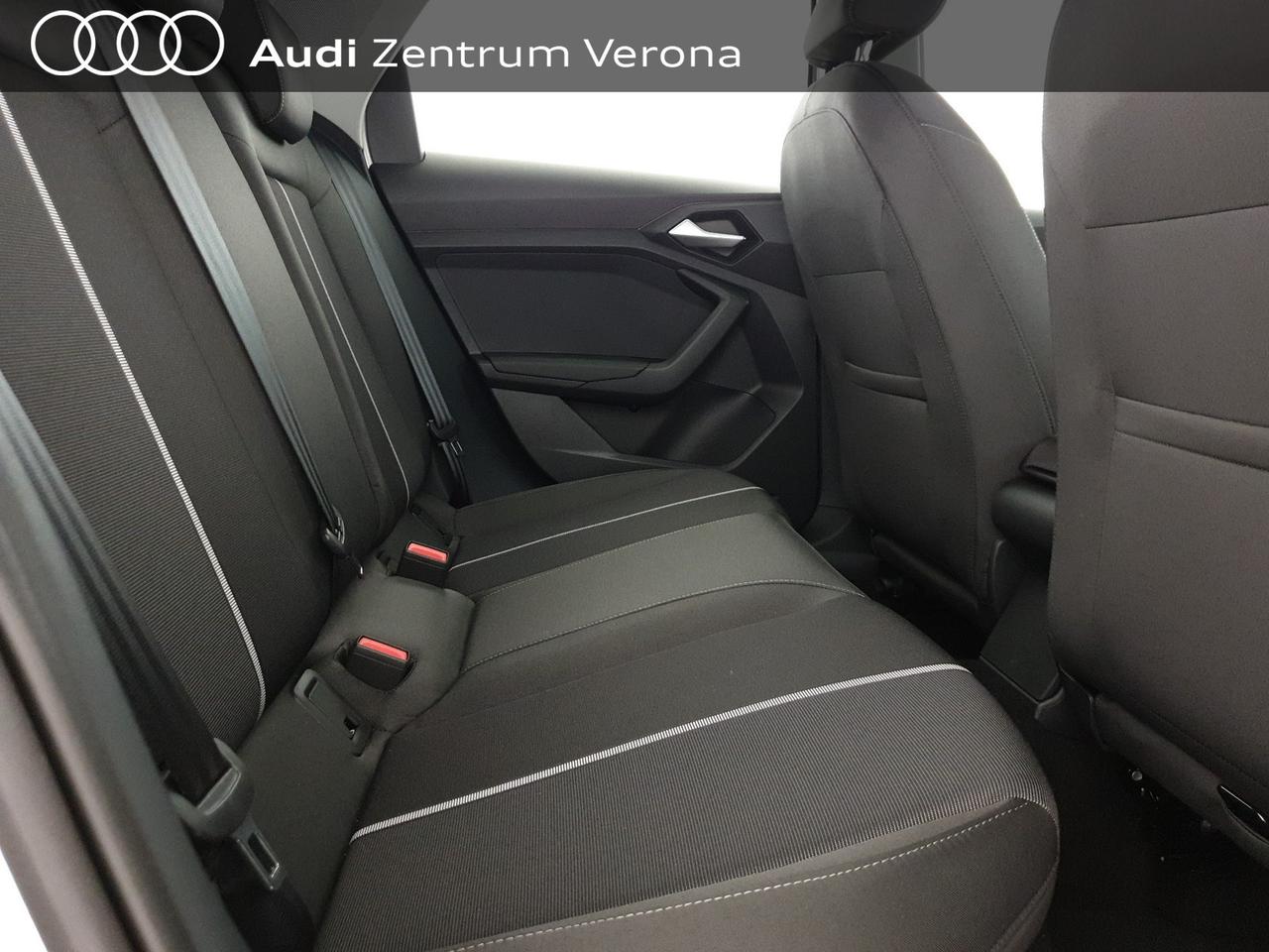 Allstreet 35TFSI 150CV S tronic Identity Contrast