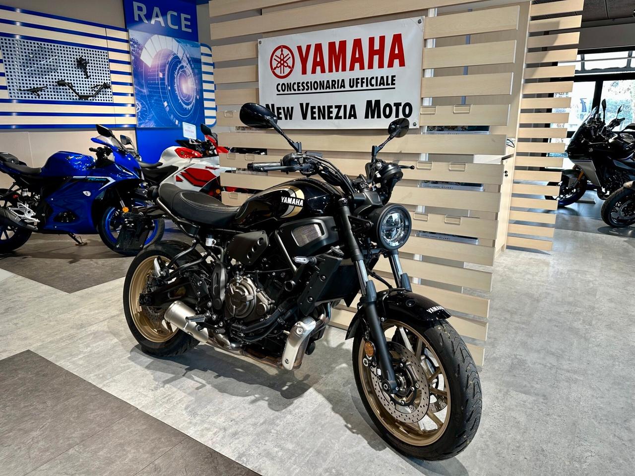 Yamaha XSR 700 - 2023