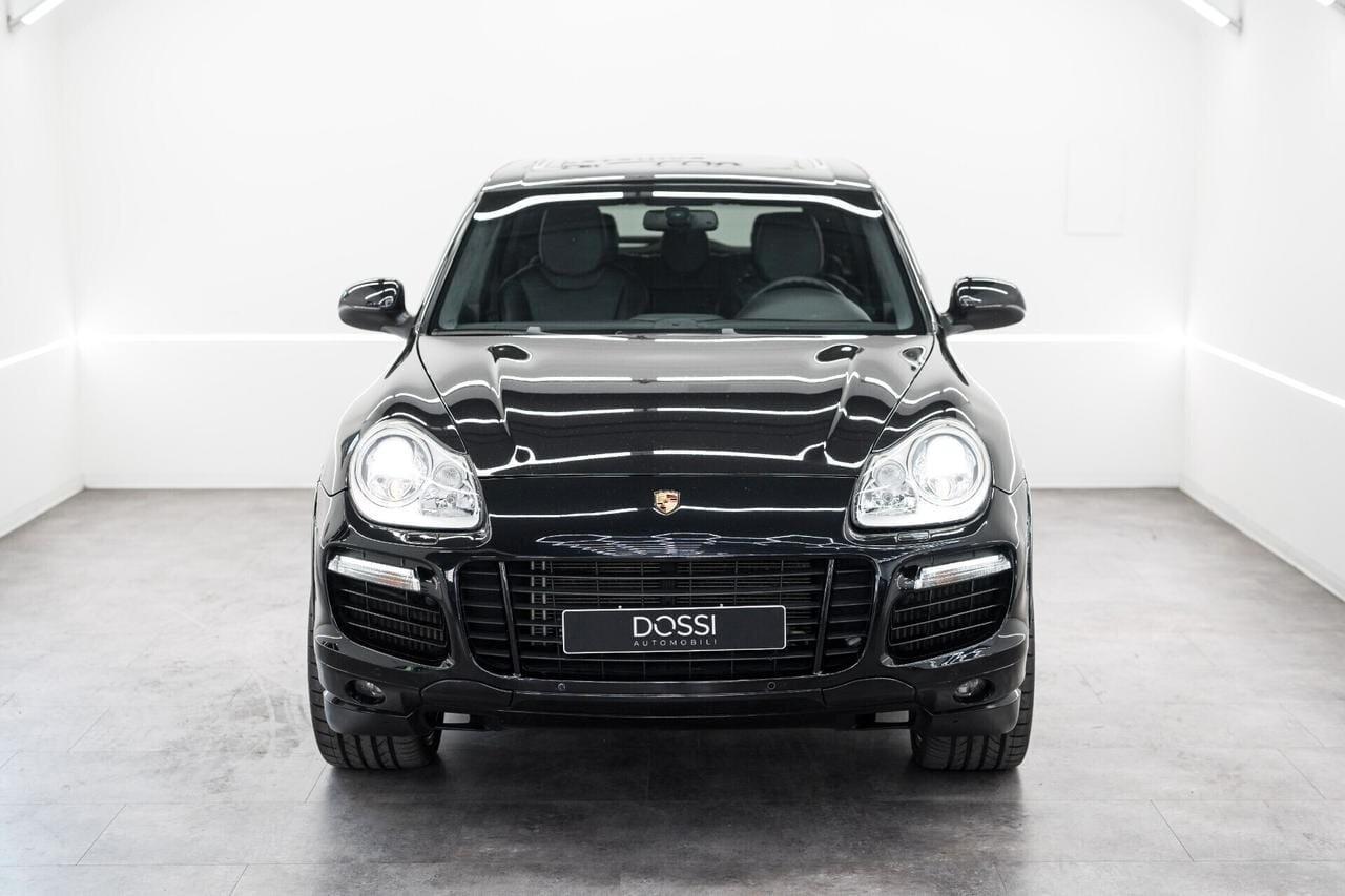 Porsche Cayenne 4.5 cat Turbo S