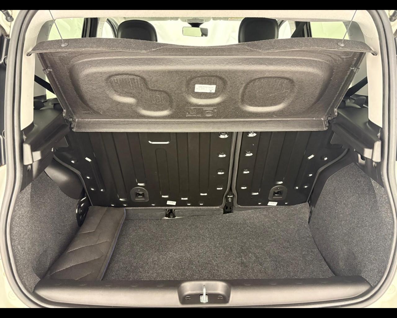 FIAT Panda 1.0 firefly hybrid Garmin s&s 70cv 5p.ti