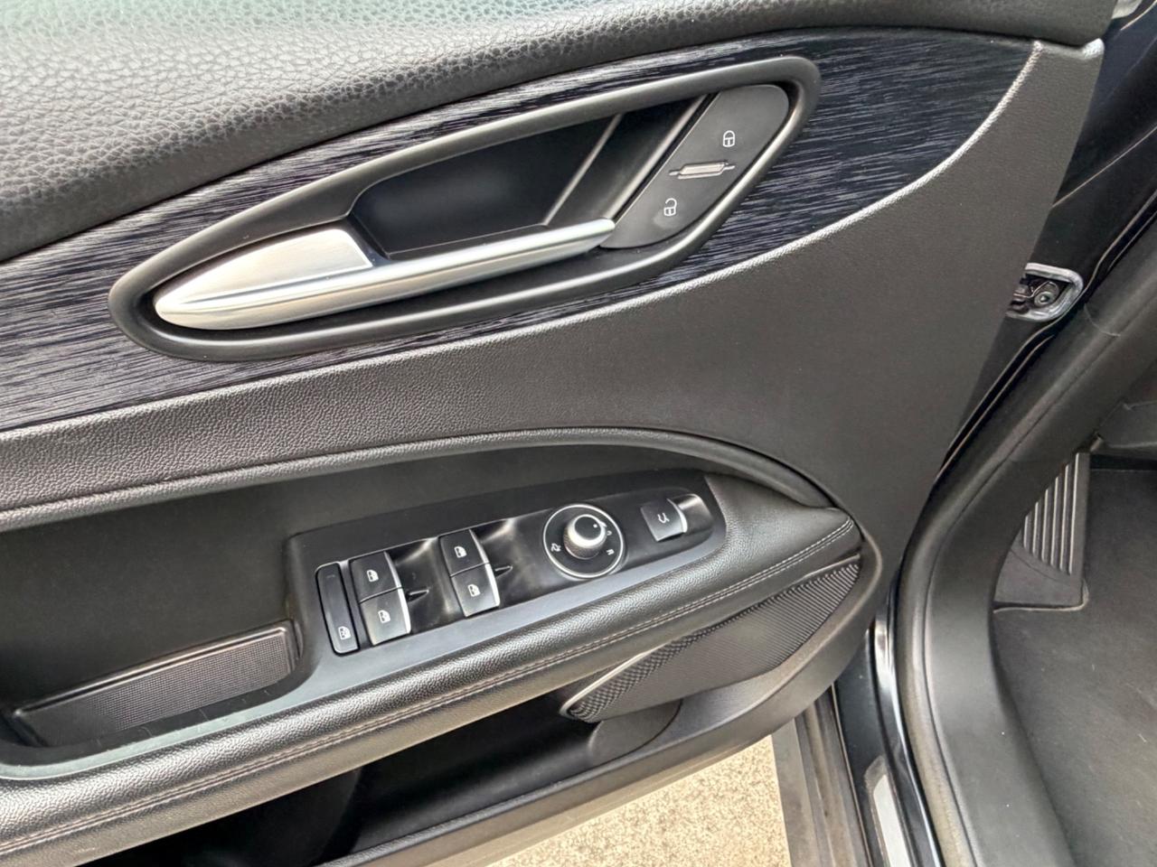 Alfa Romeo Stelvio 2.2 Turbodiesel 190 CV AT8 Q4 Super Business