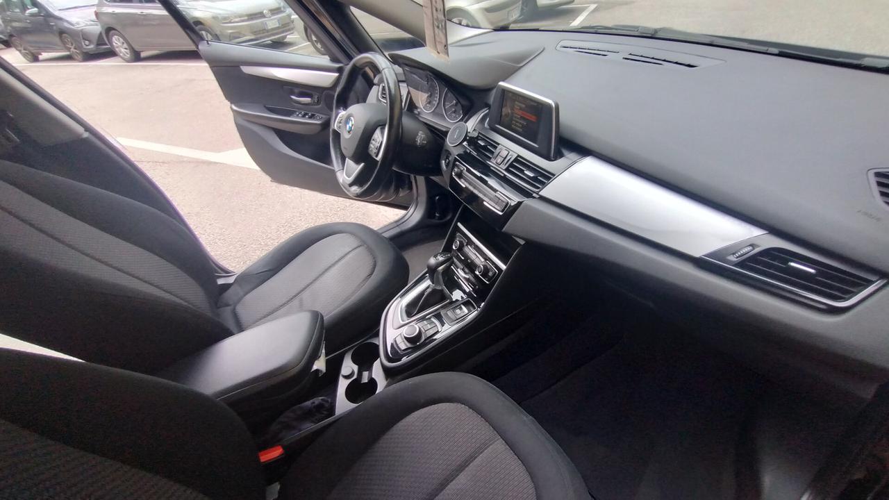 Bmw Serie 2 Gran Tourer 218d Gran Tourer Advantage - 7 POSTI