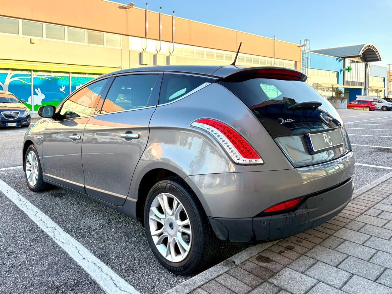 Lancia Delta 1.6 MJT DPF 105 CV Gold