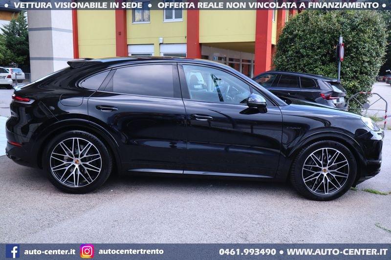 Porsche Cayenne Coupè 3.0 V6 Coupè E-Hybrid Black Edition Sport Design