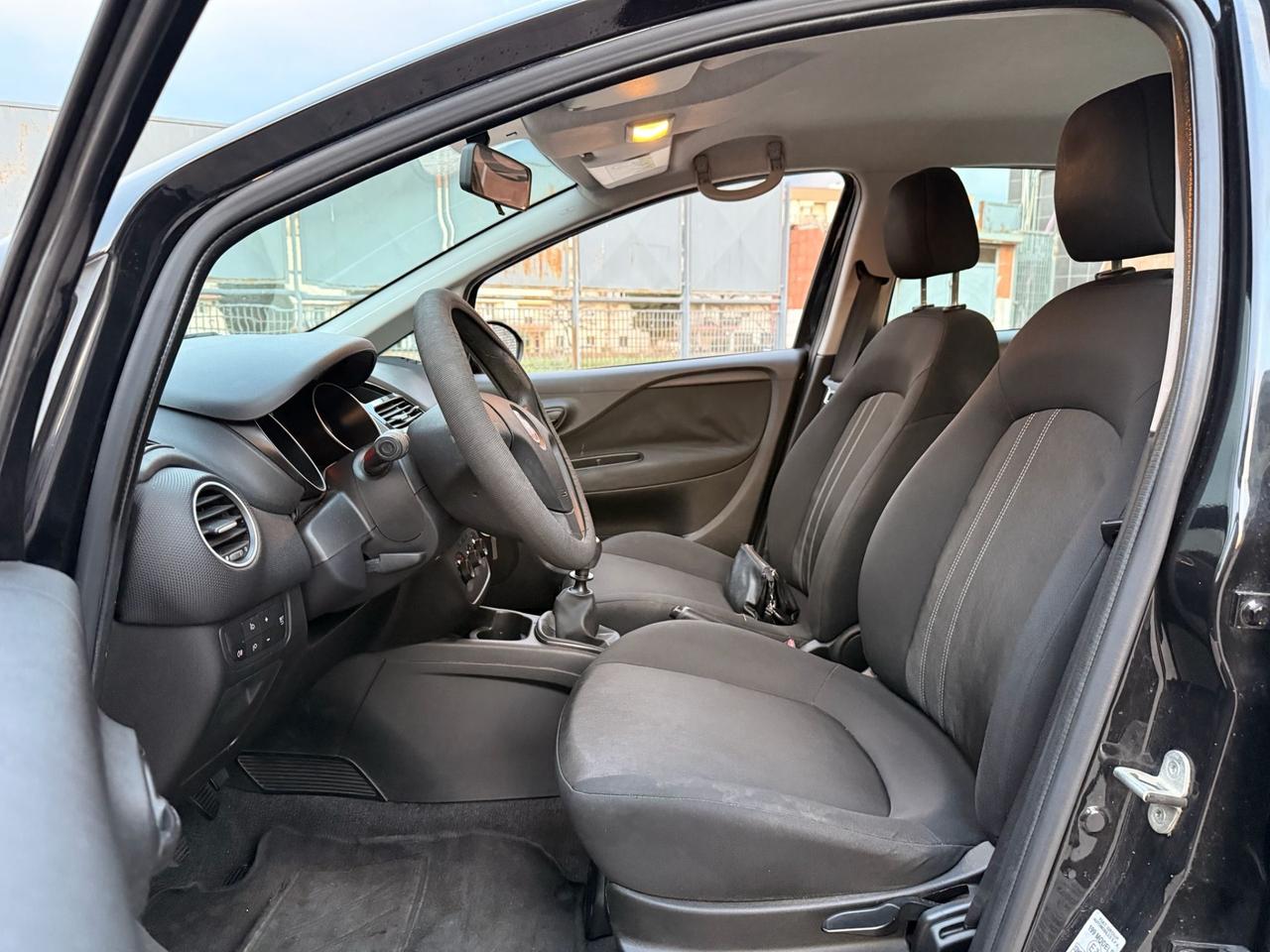 Fiat Punto 1.4 8V 5 porte Natural Power Street