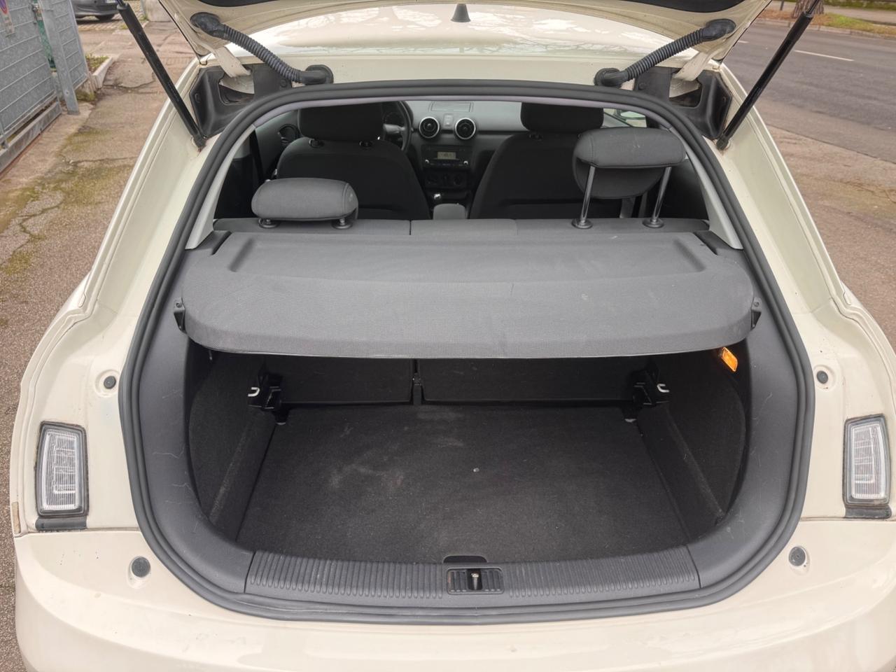 Audi A1 1.2 TFSI neopaten garanzia 12 mesi