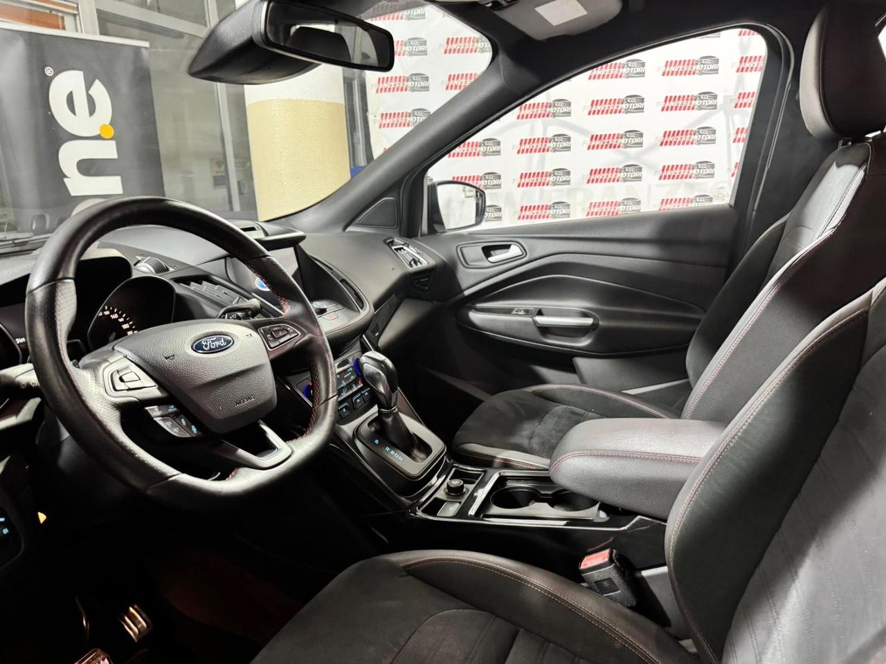 Ford Kuga 2.0 TDCI 180 CV S&S 4WD Powershift Vignale