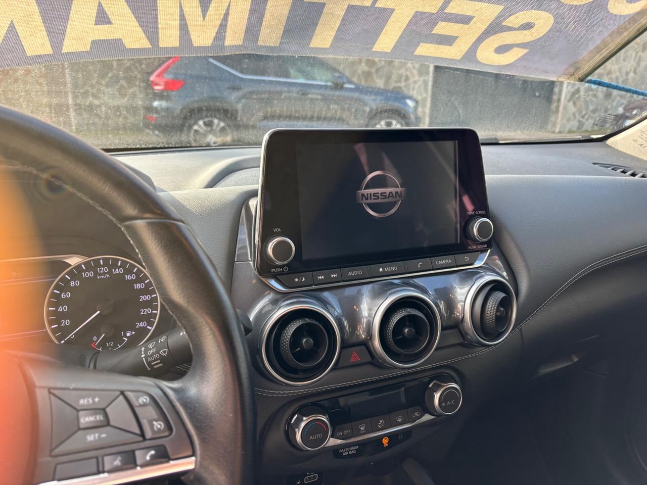 Nissan Juke 1.0 DIG-T 114 CV N-Connecta