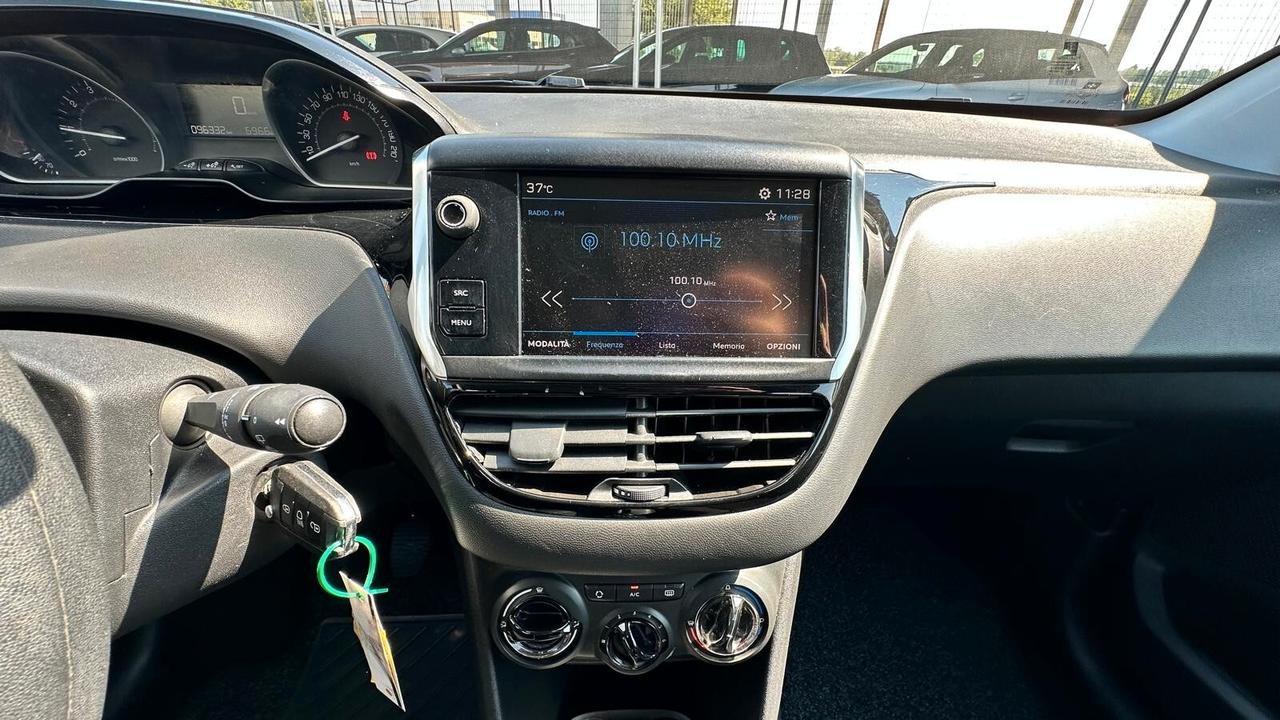 Peugeot 208 PureTech 68 5 porte KM CERTIFICATI-UNICO PROPRIETARIO