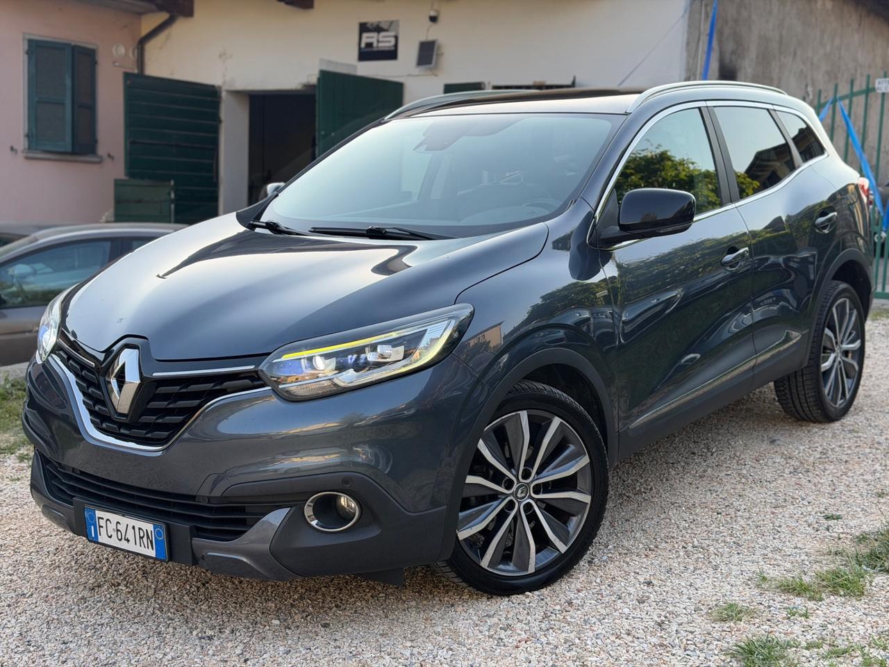 Renault KADJAR dCi EDC BOSE PANORAMA KMCERT UNICOPR