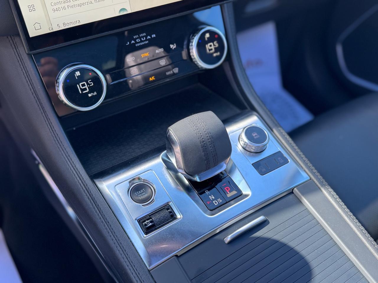 JAGUAR F-PACE 30D 300 CV MHEV R-DYNAMIC R22 TETTO FULL IVA