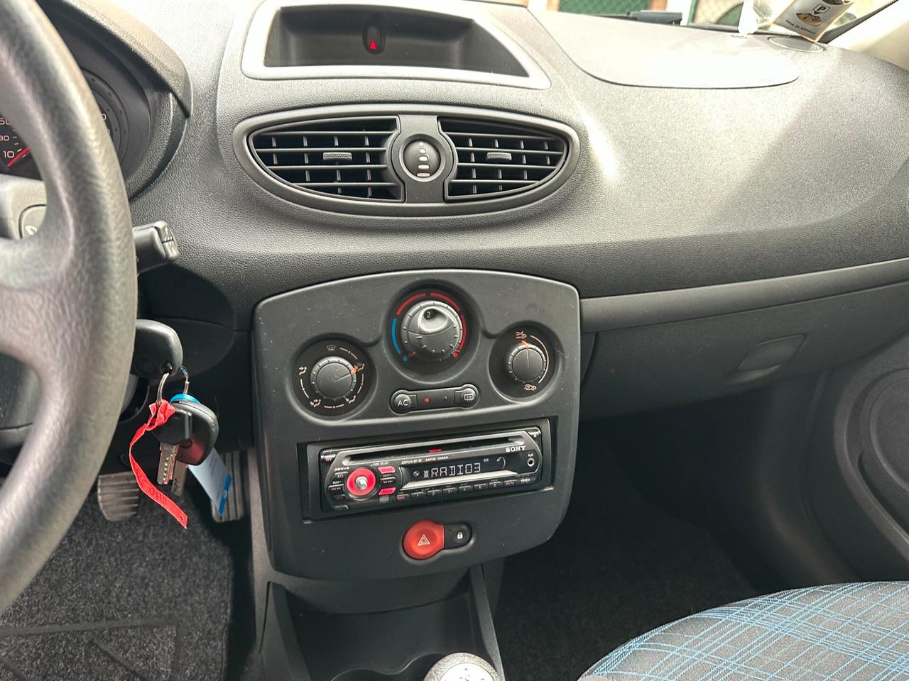 Renault Clio 1.2 Pack (12 RATE)