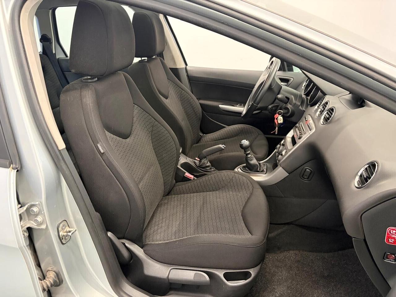 Peugeot 308 1.6 HDi 110CV PARI AL NUOVO GARANTITA