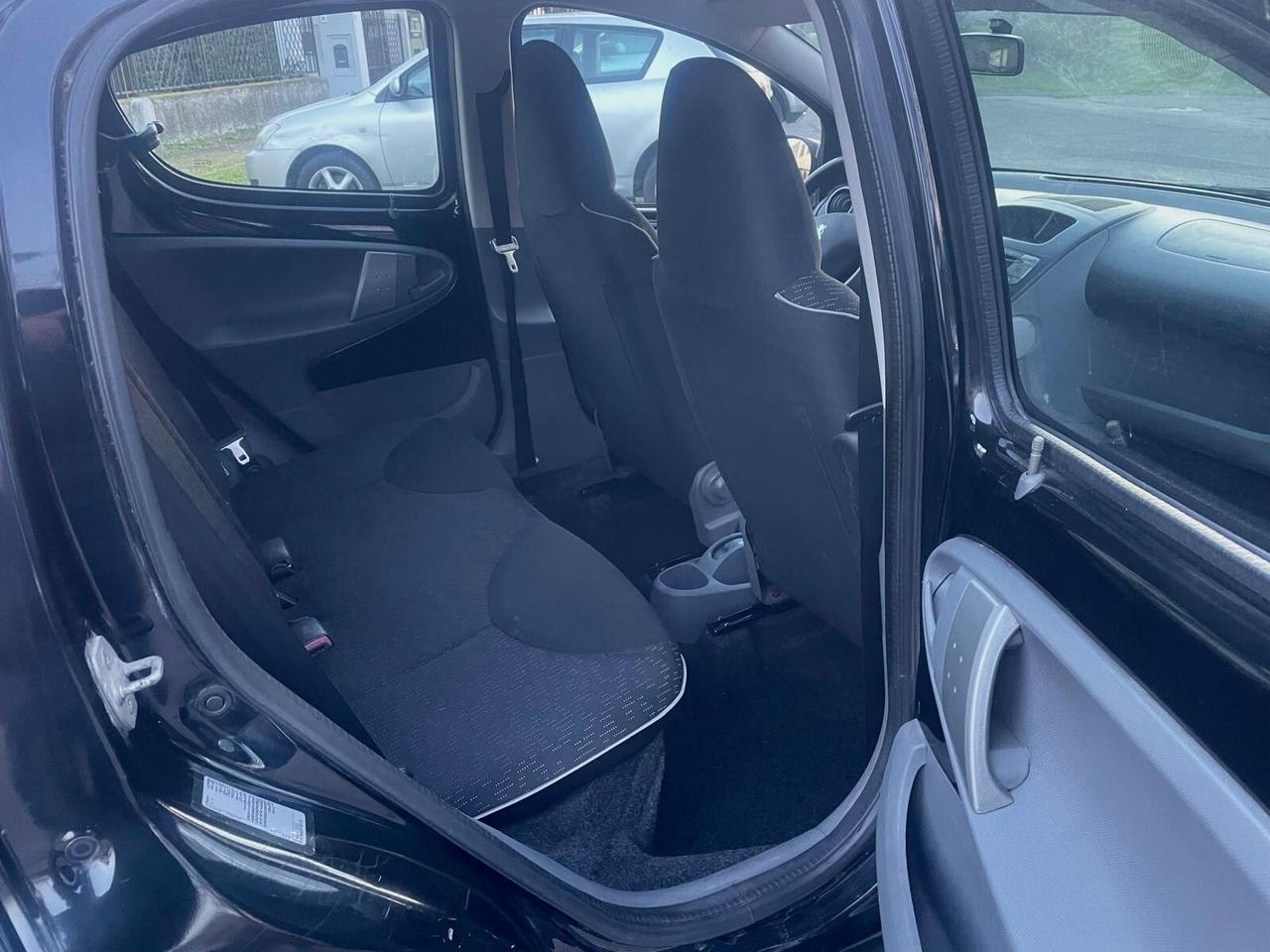 Peugeot 107 1.0 68CV 5p. Desir PER Neopatentati