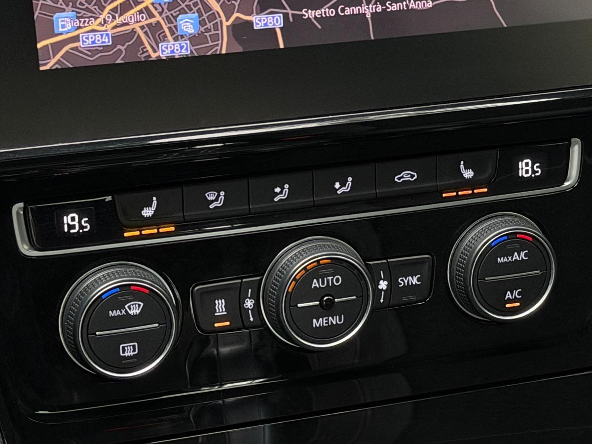 Volkswagen Golf 7.5 GTD 2.0 TDI 184CV