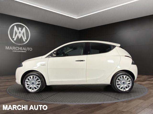 LANCIA Ypsilon 1.2 69 CV 5 porte Silver