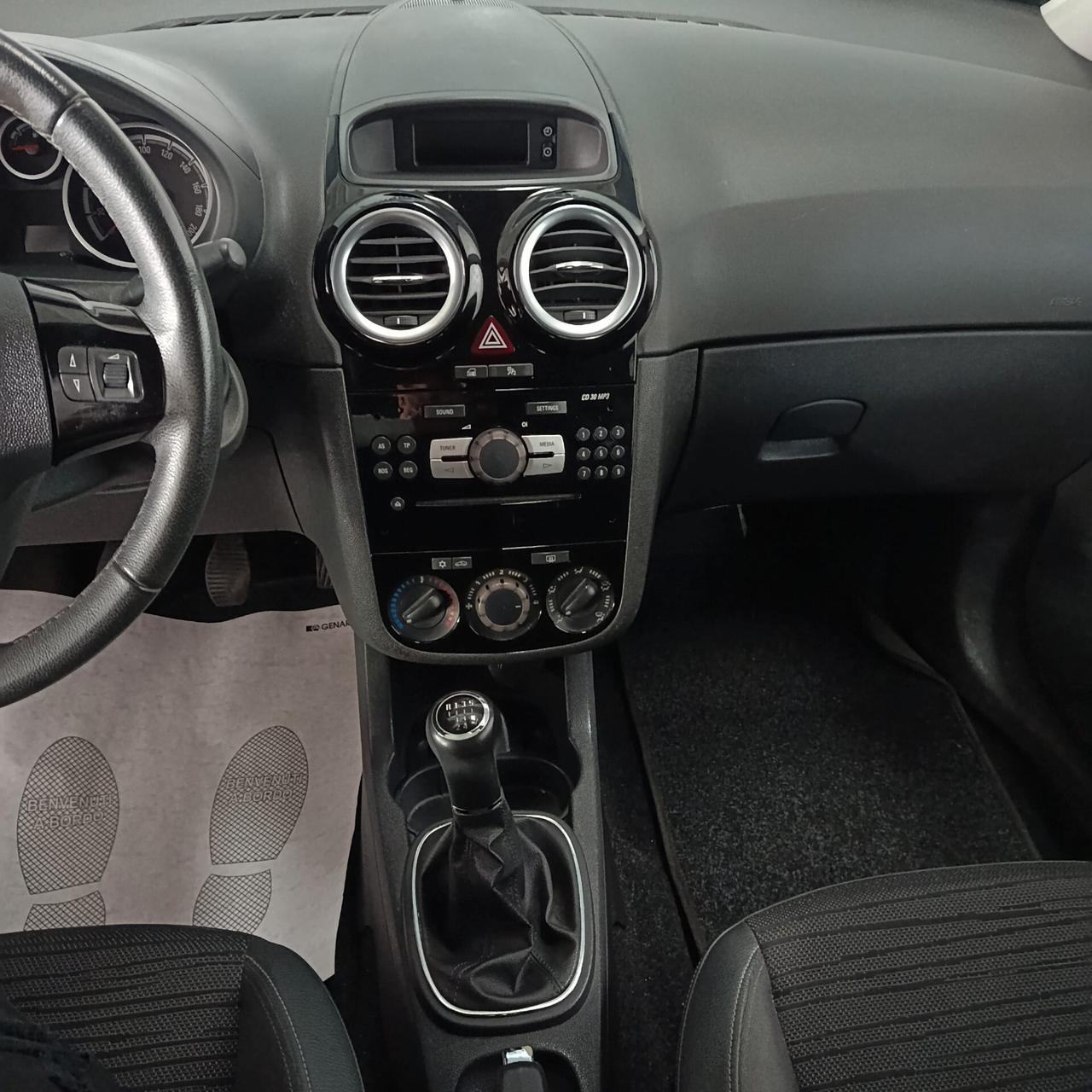 Opel Corsa 1.2 BENZINA Edition